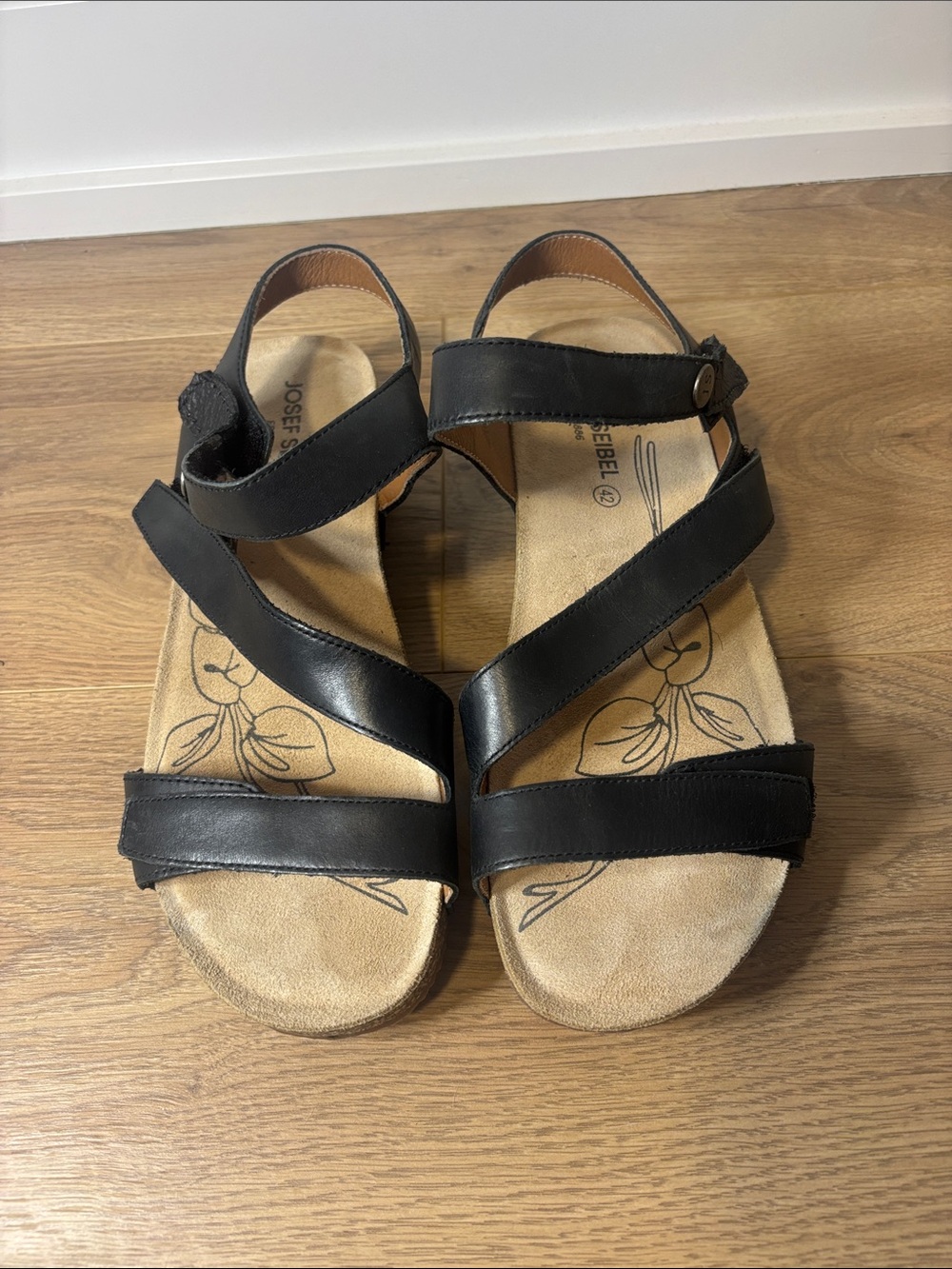 Josef Seibel Black Leather Comfort Sandals EU 42